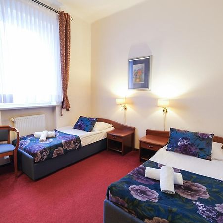 Hotel Sonex Częstochowa Extérieur photo