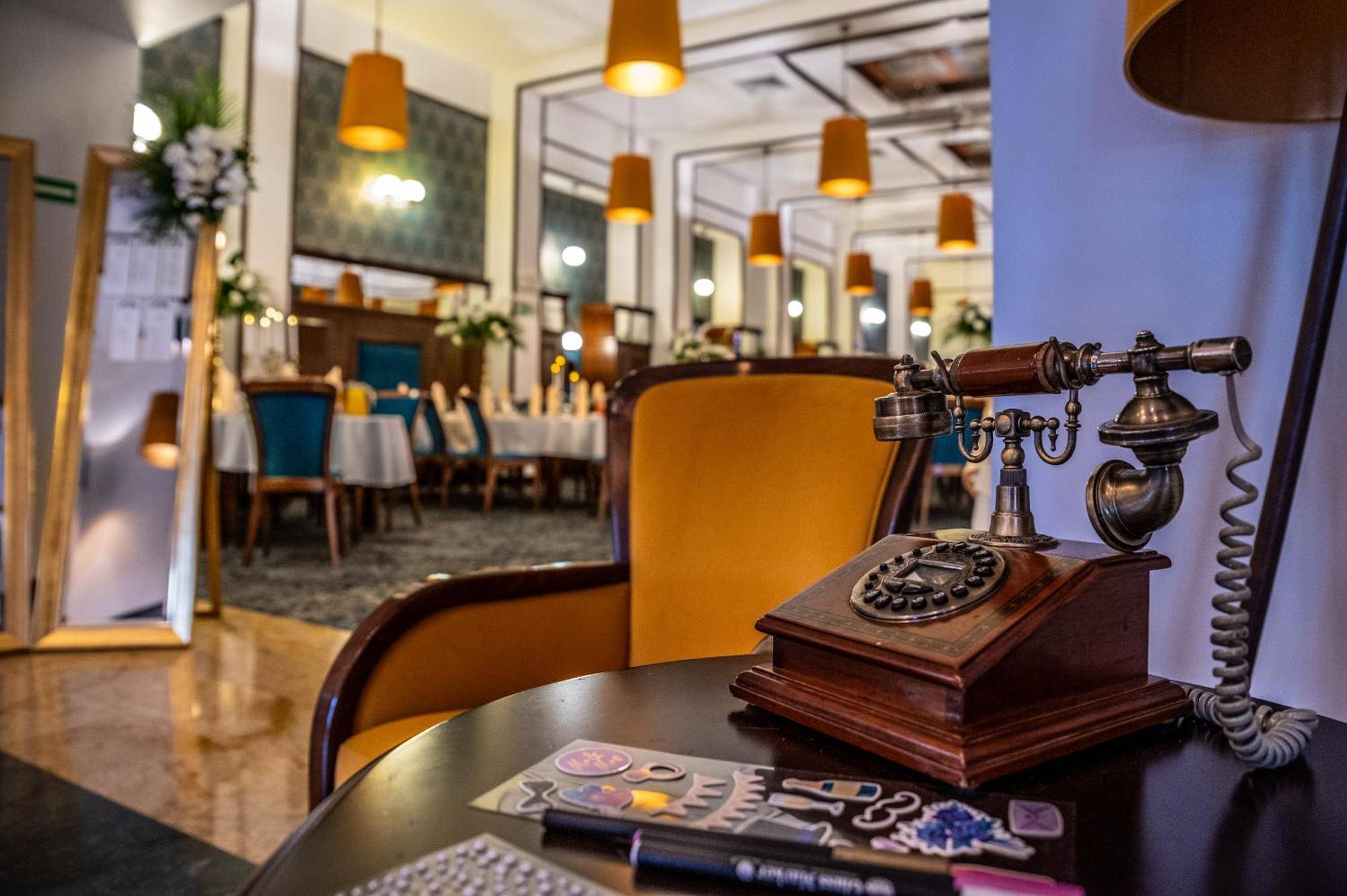 Hotel Sonex Częstochowa Extérieur photo